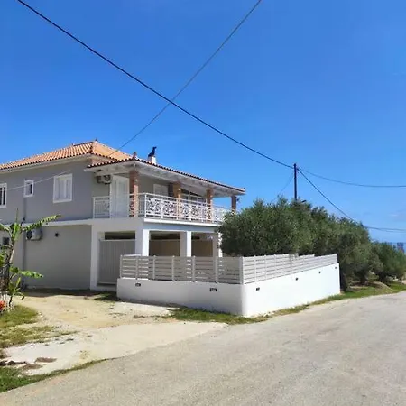 Krystalias Luxury Apartment *